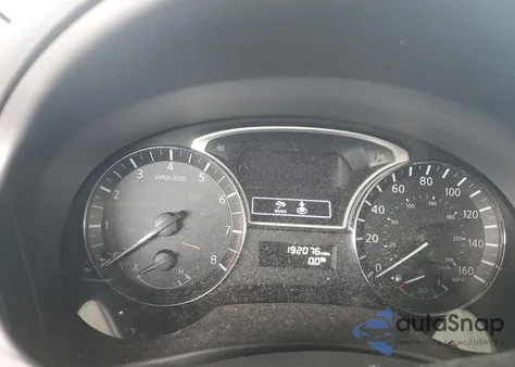 2013 Nissan Altima 2.5 z USA, uszkodzony, nr VIN 1N4AL3AP7DN513995